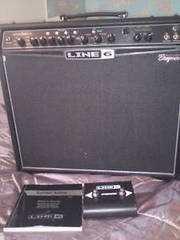 Line 6 Spider Valve 112 amp (with footswitch)